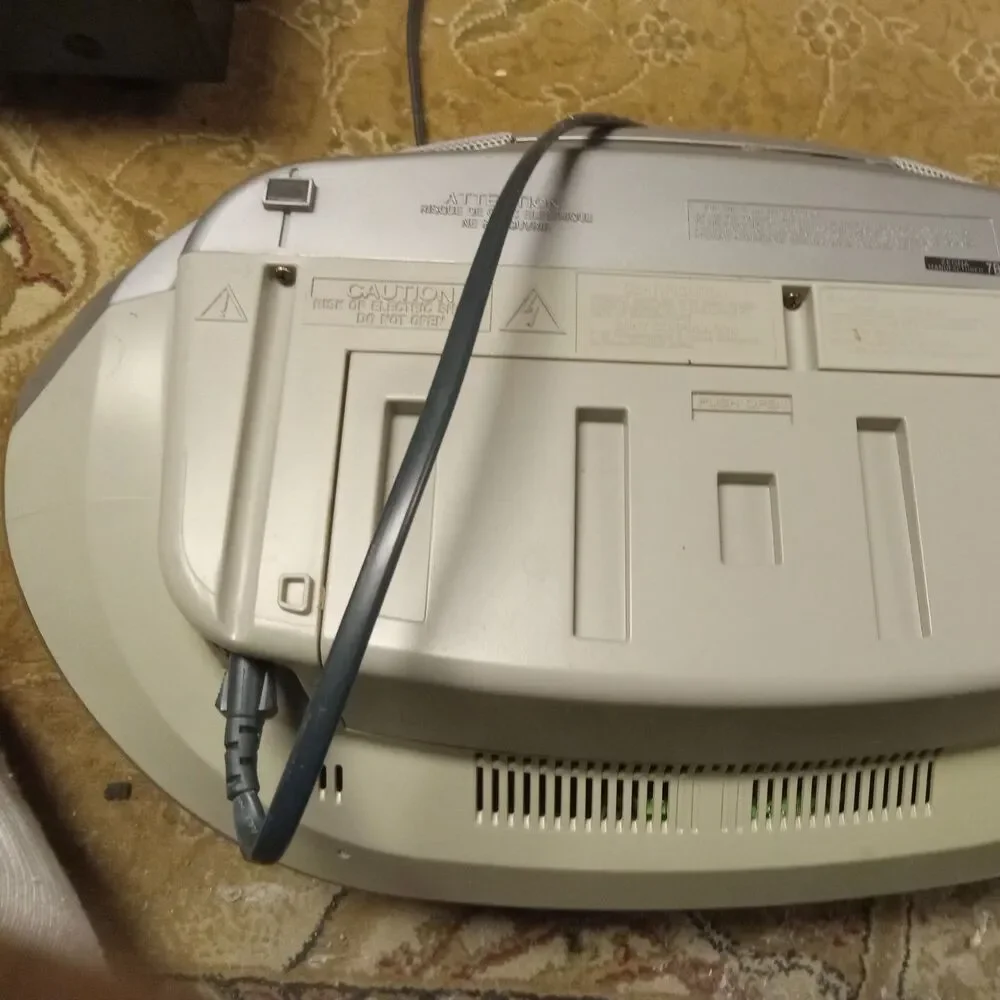 Sony CFD-S350 Stereo Boombox Cassette CD Player w/ cord, no remote As is.